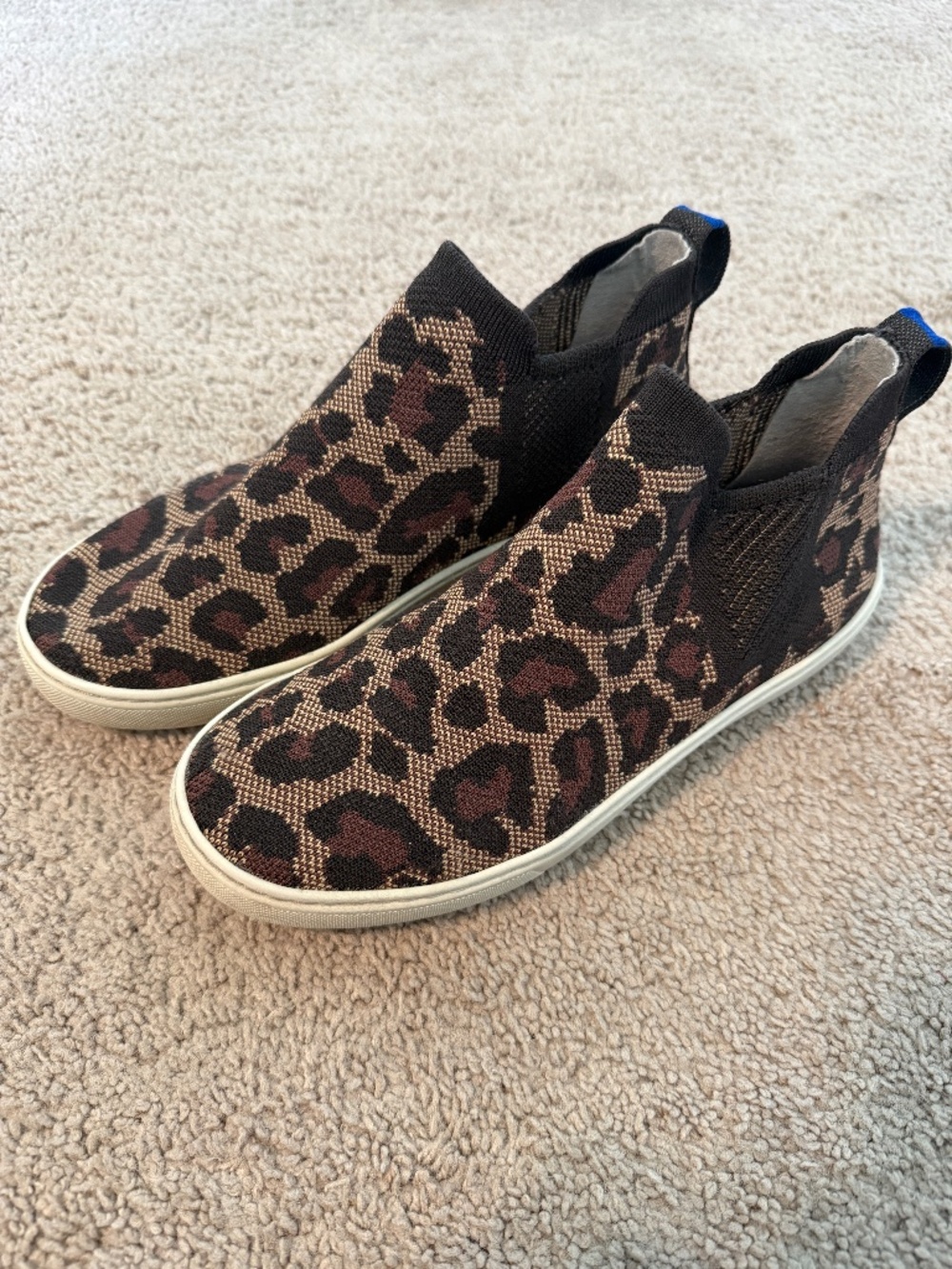 Rothy’s Leopard Chelsea Sneaker/boot size 8.5